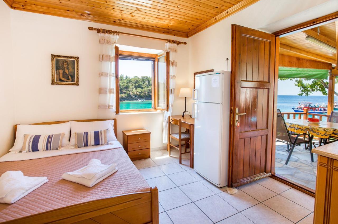 Anthi Villa Alikí Exteriör bild